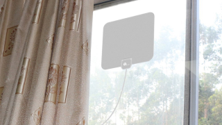 Pull In Your Local Channels With This $20 Amplified HDTV Antenna